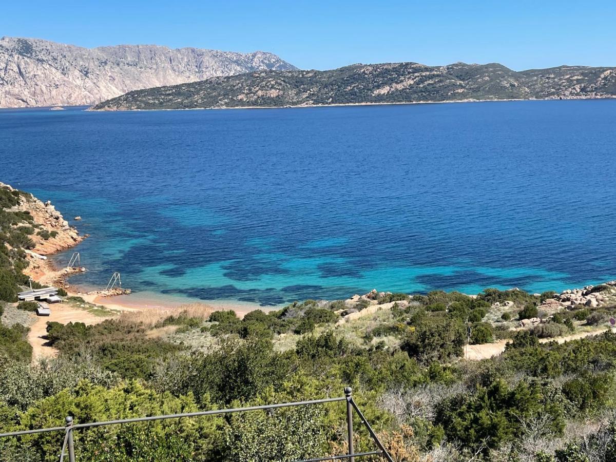 Porto Coda Cavallo Beach House A 300 Mt Dal Mare, Con Terrazza Panoramica San Teodoro  Luaran gambar
